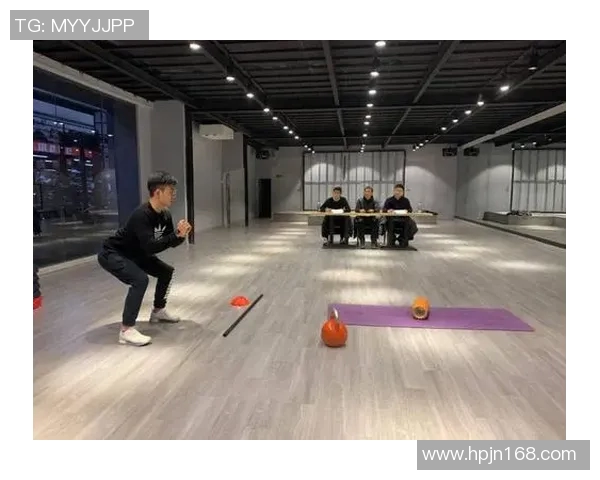青少年体育培训从业人员必备的专业技能与培训课程解析